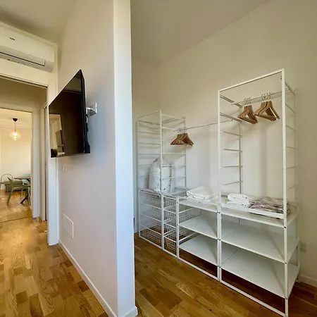 Metro Marconi - Quarter Appartement *